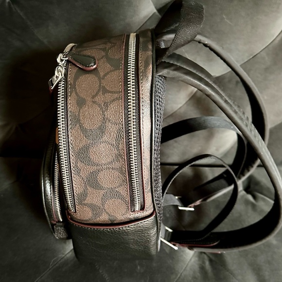 Coach Mini Court Backpack in Signature leopard 🐆 Pristine condition! - Picture 4 of 9